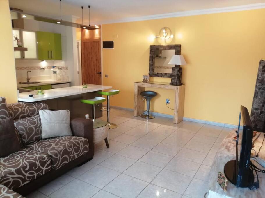 Casa Lucia Apartment Arona  Luaran gambar